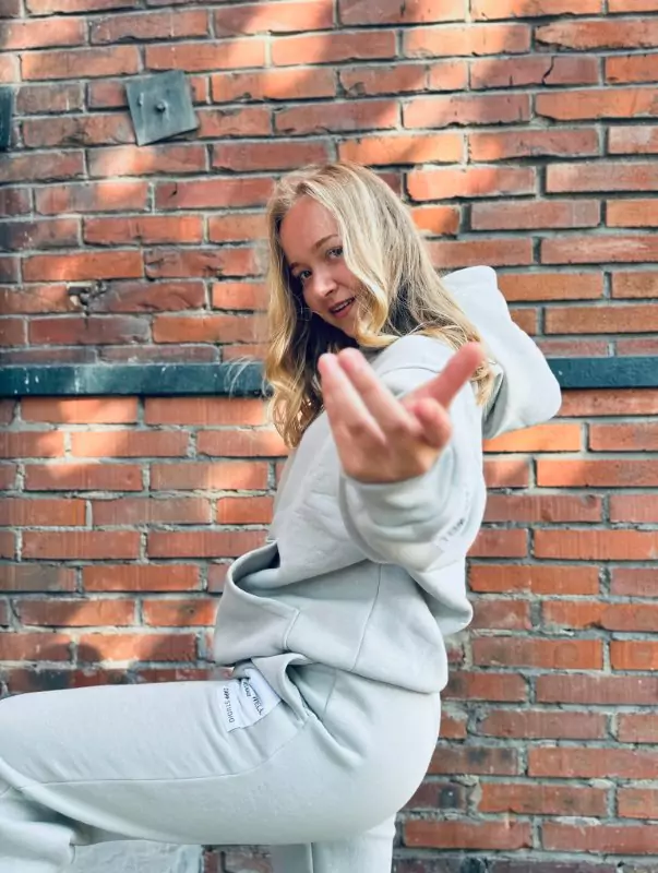 Tepláková souprava Všechny zkratky vedou na začátek #Šedá