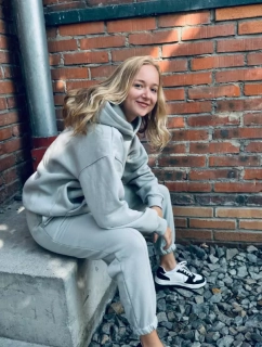 Tepláková souprava Všechny zkratky vedou na začátek #Šedá